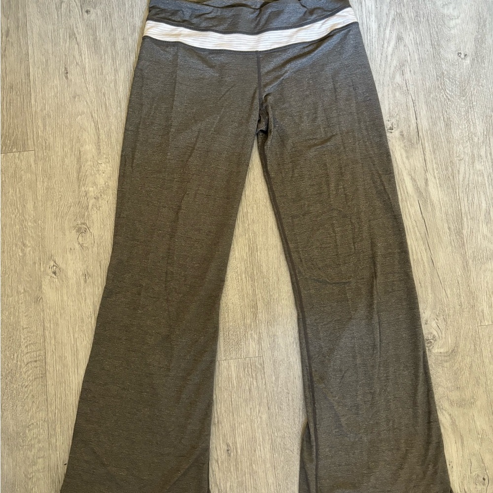 Light gray lululemon wide leg leggings
